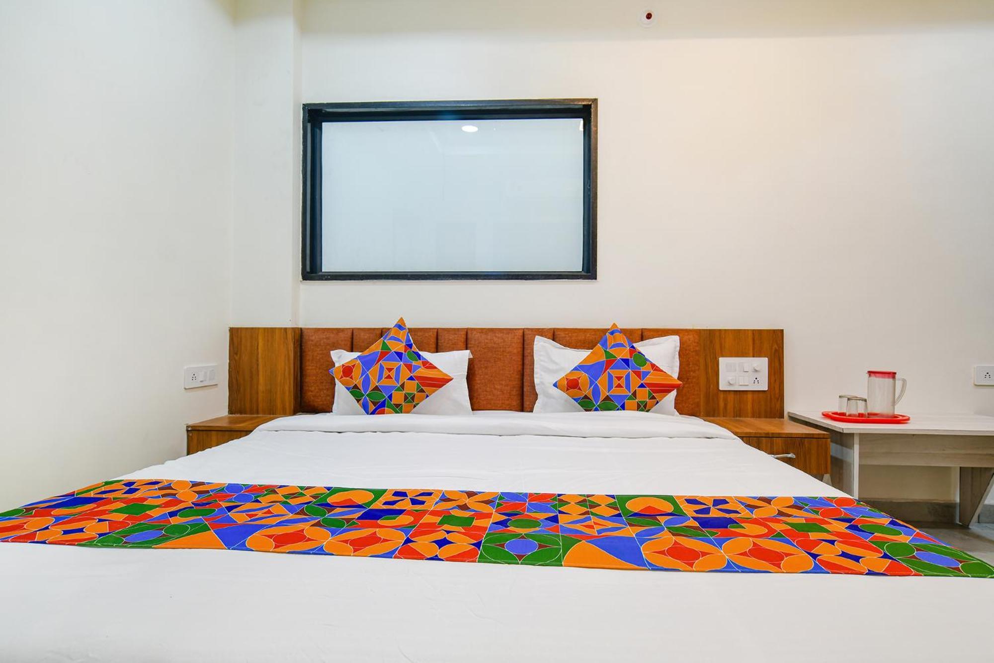 Fabhotel Shree Nakoda Paradise Удджайн Екстер'єр фото